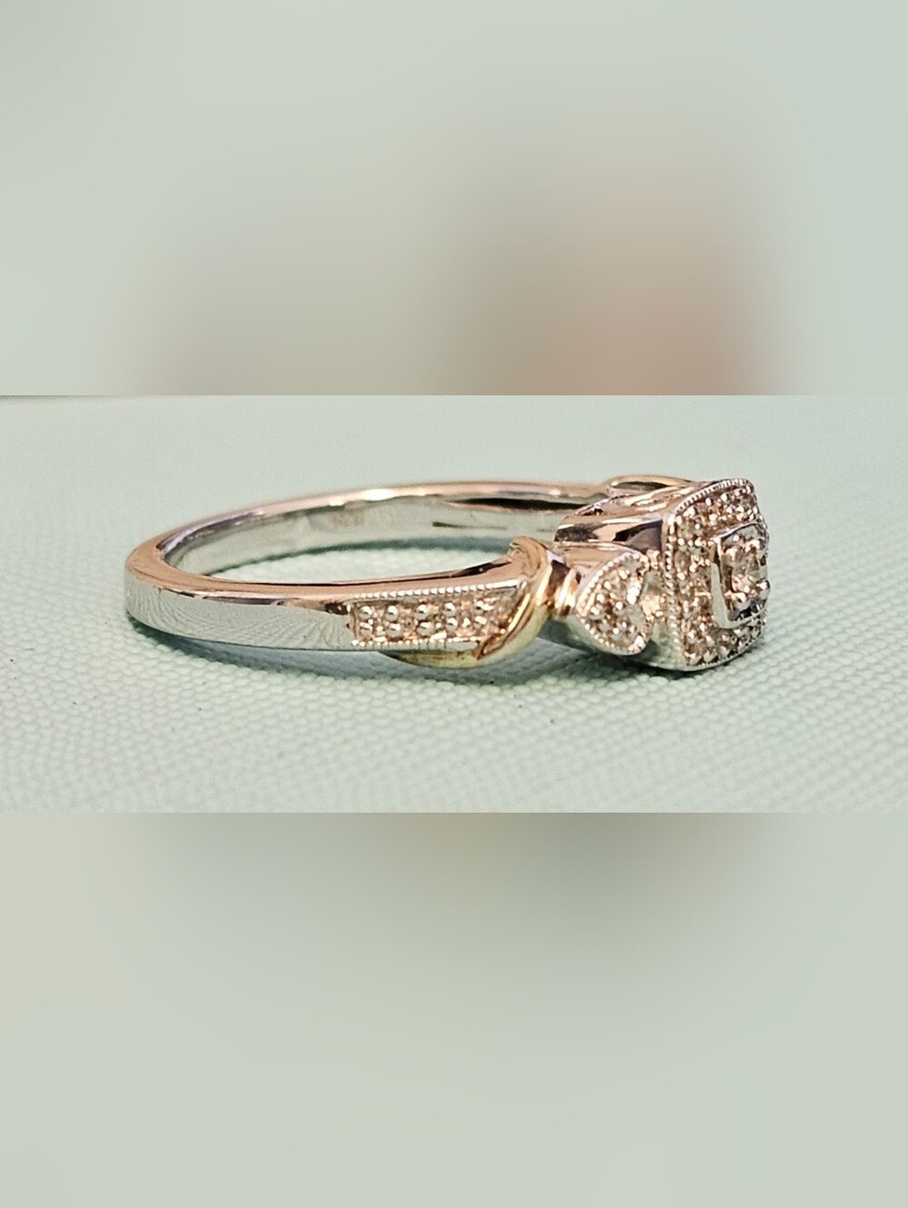 925 STERLING SILVER CZ Ring SZ 7